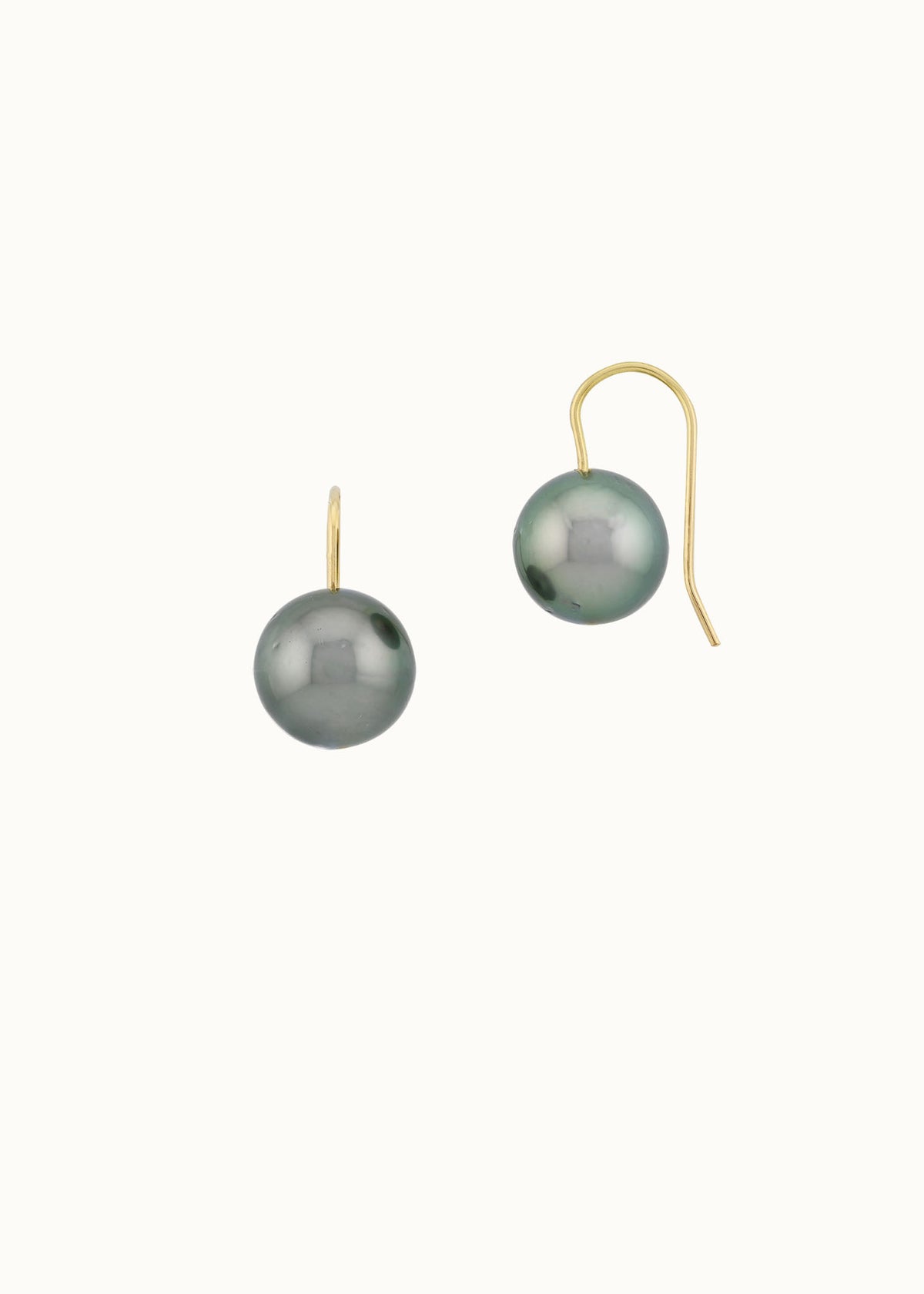 moonlight tahitian pearl earrings 18k yellow gold