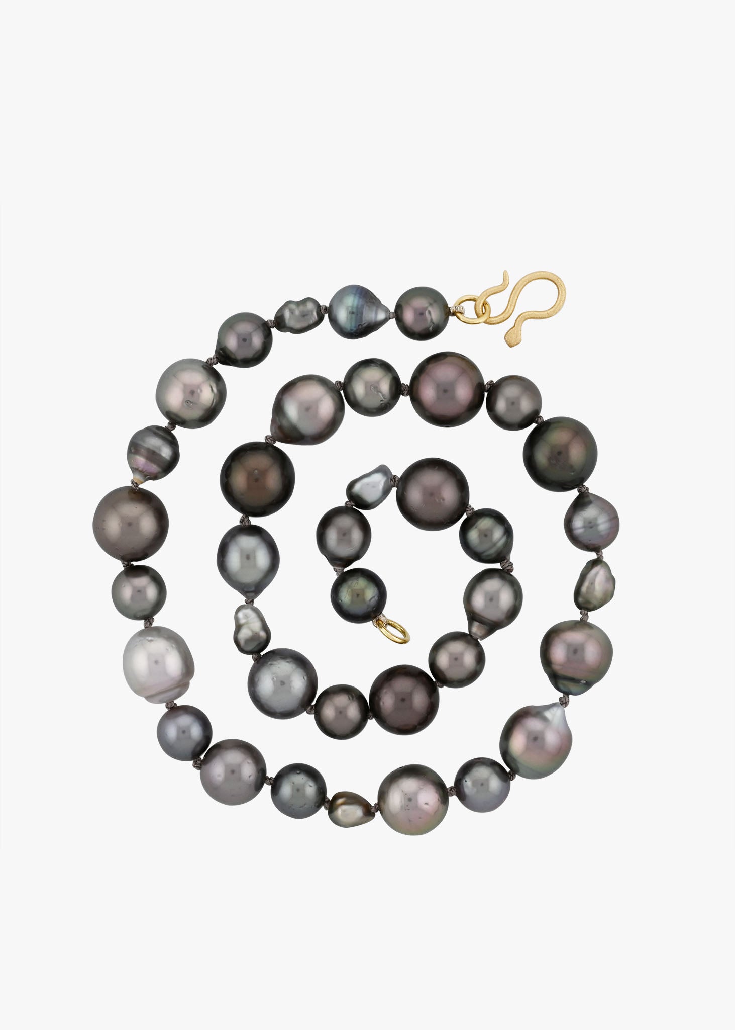 moonlight tahitian pearl choker 18k gold snake clasp